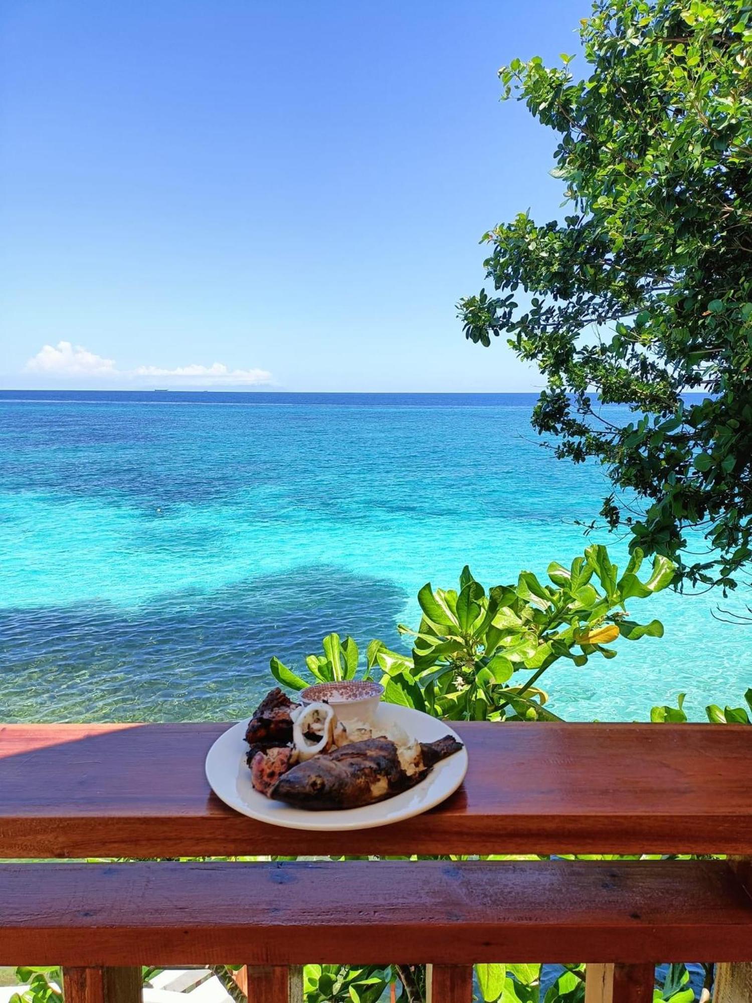Blue Raven Resort Anda  Eksteriør bilde